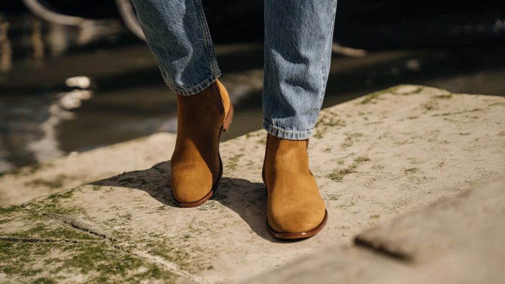 ¿Qué botas con alzas para hombre son ideales para uso informal o para citas?