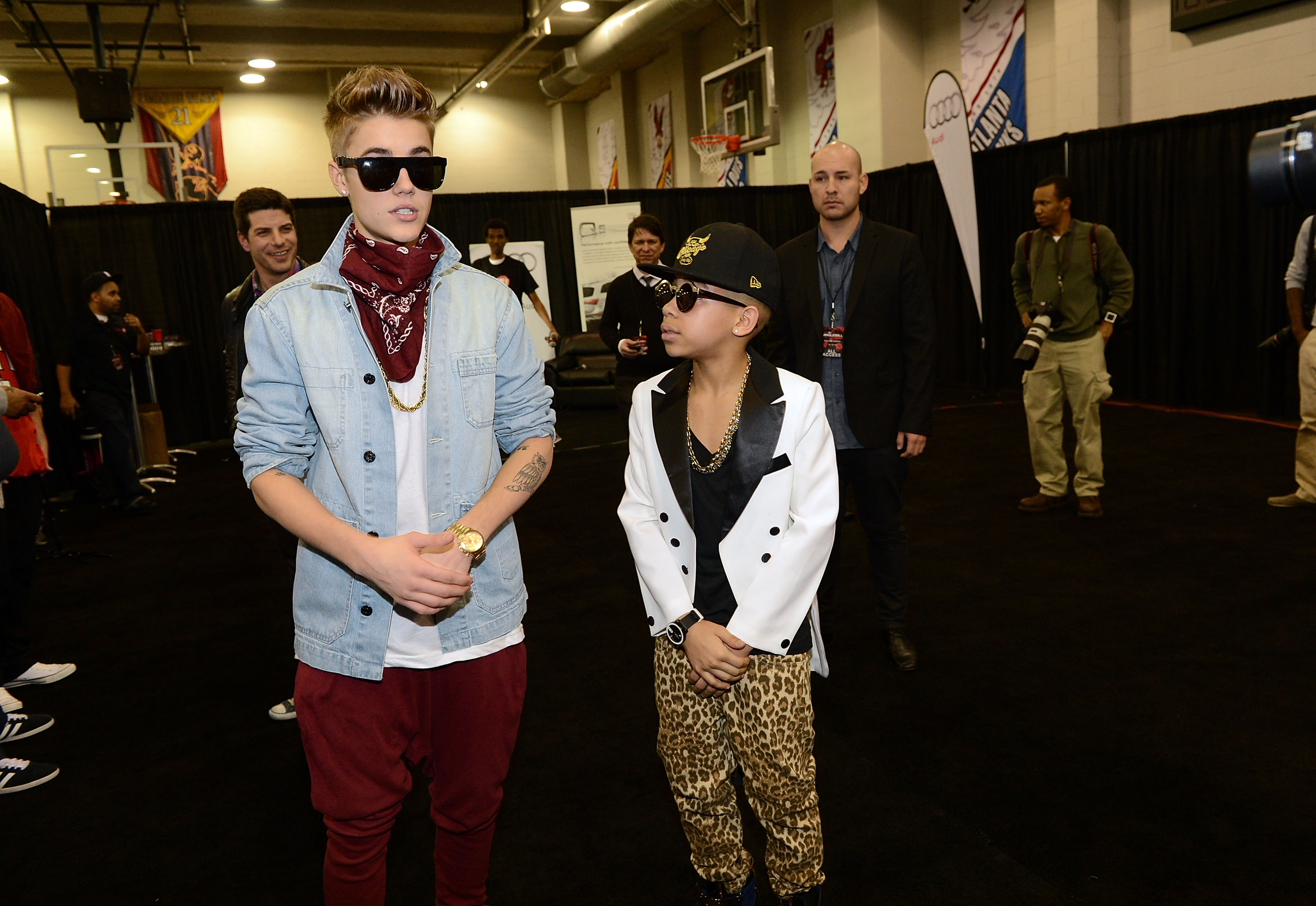 Justin Bieber height elevator shoes
