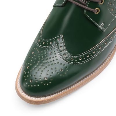 Shell Cordovan Botas con alzas- Botas de tacón alto Brogue verde - Botas WingTip hechas a mano para hombres 9CM