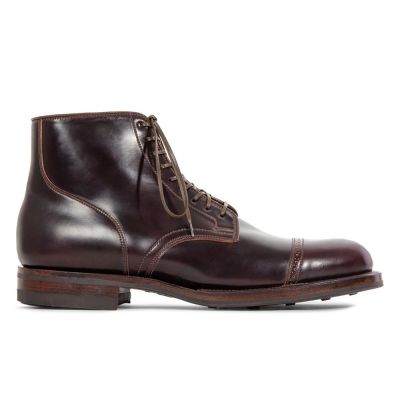 zapatos con alzas hombre - Botas con puntera brogue de cordobán con concha color burdeos para hombre 7CM