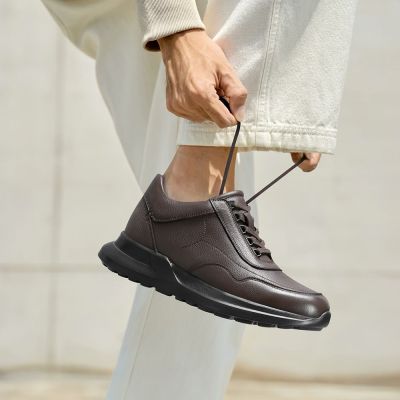 CMR CHAMARIPA Zapatos con alzas para hombre | Zapatillas informales de piel color café con alzas de 8CM
