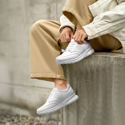 CMR CHAMARIPA Zapatos con alzas para hombre | Zapatillas casuales de cuero blanco de 7 cm