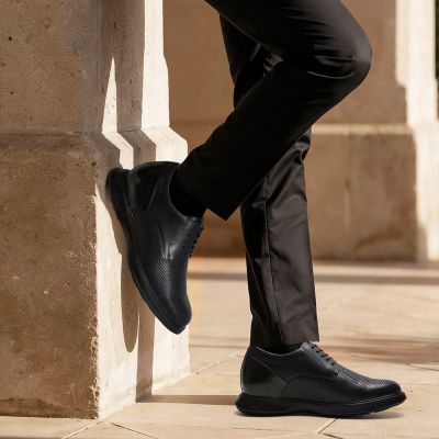 CMR CHAMARIPA Zapatos con alzas para hombre | Derby de cuero negro ligeros y transpirables 7 CM