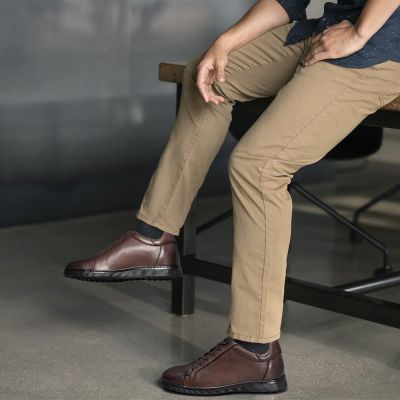 CMR CHAMARIPA Zapatos con alzas invisibles | Zapatos casuales de piel marrón para hombre 6 CM