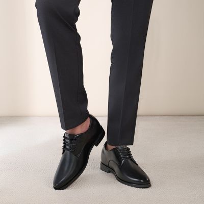 CMR CHAMARIPA Zapatos con alzas para hombre | Derby de punta lisa en cuero negro 7 cm