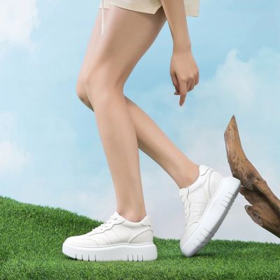 Zapatillas de plataforma para mujer CMR CHAMARIPA | Zapatos casuales de cuero blanco para uso diario, 8 cm / 3,15 pulgadas